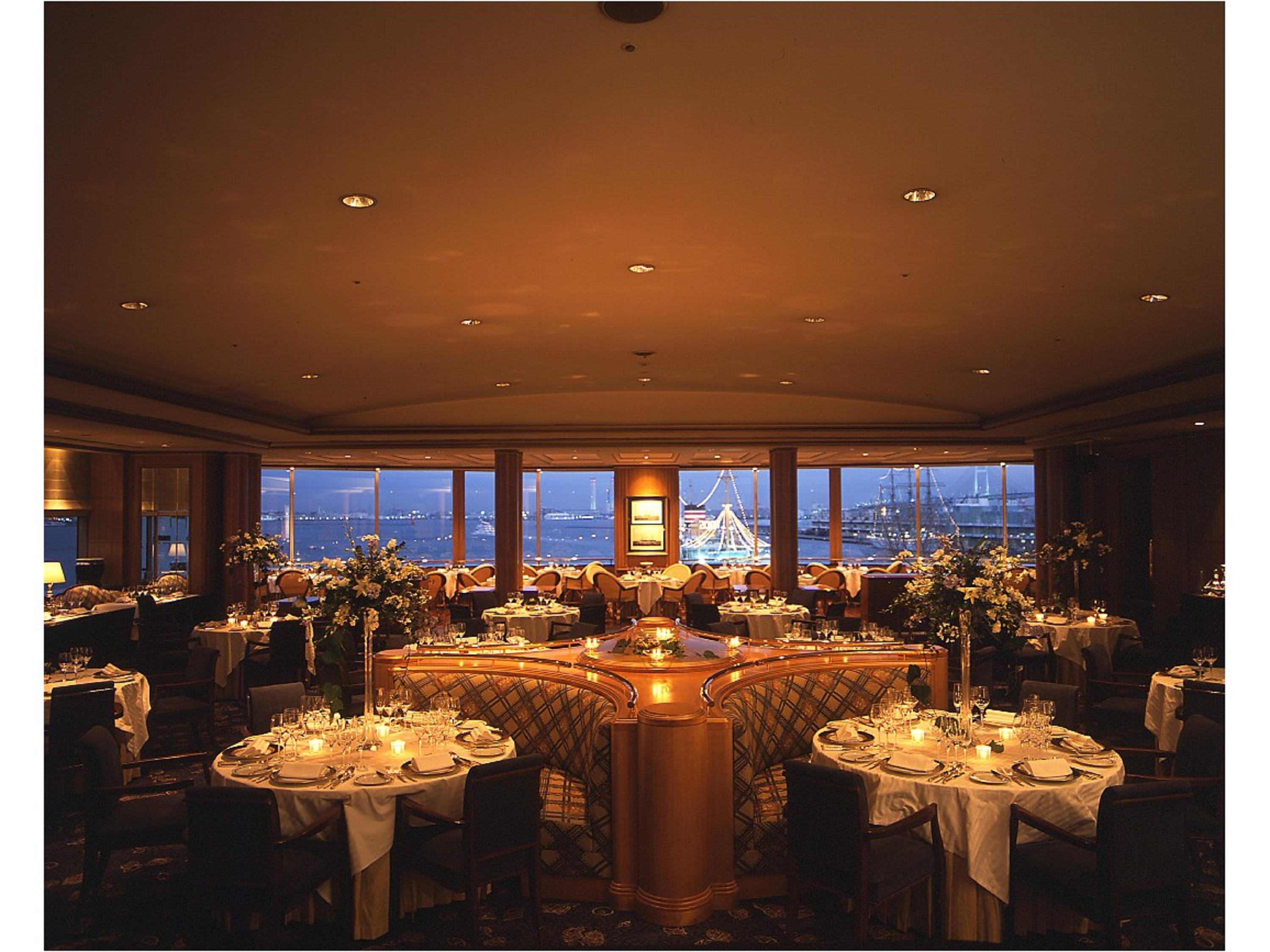 Hotel New Grand Yokohama  Esterno foto The Harbor Room
